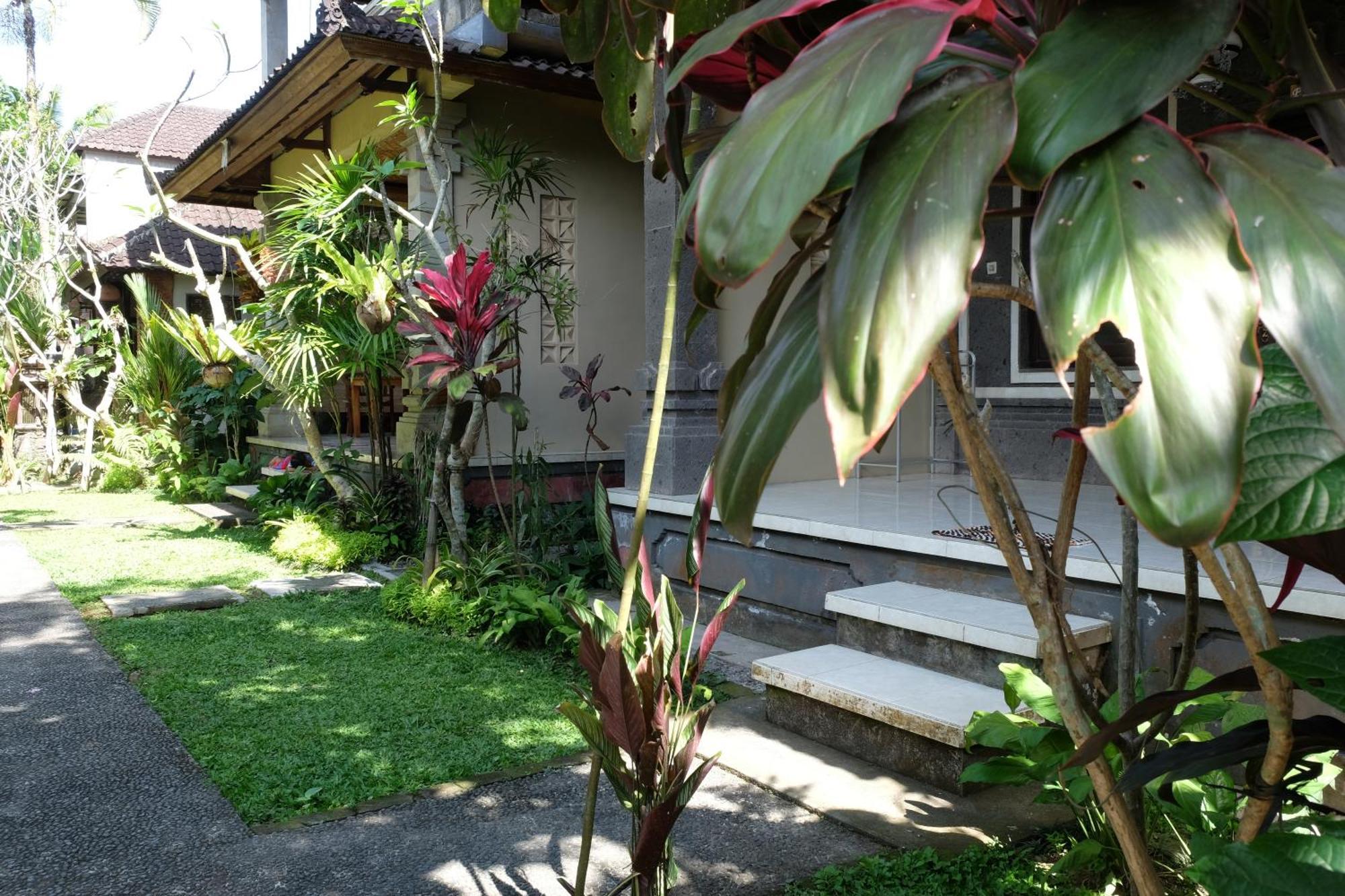 Suastika 2* Ubud